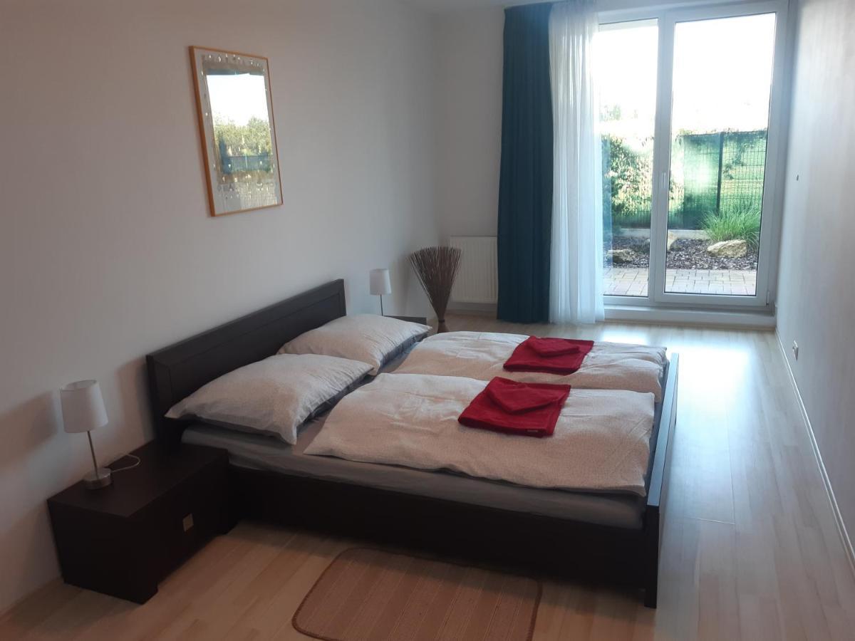 Apartment Park Radouc - 60M2 Mladá Boleslav Eksteriør billede